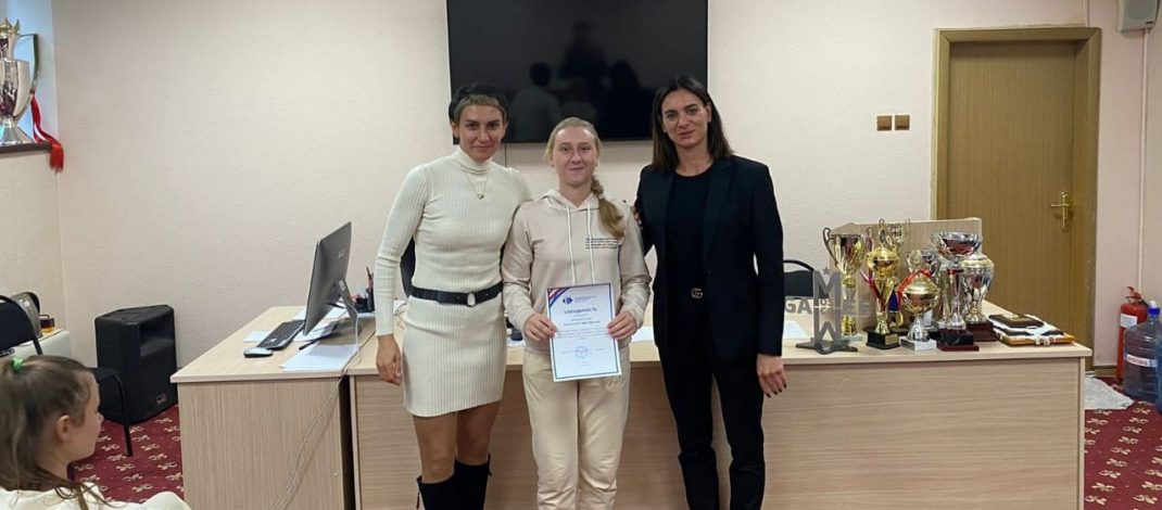 Выпускница верх-коенской школы стала обладателем премии Губернатора Новосибирской области